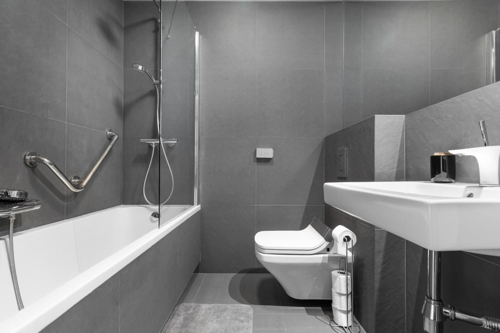 Kolejowa 45A P&O Corporate Accommodation ワルシャワ エクステリア 写真