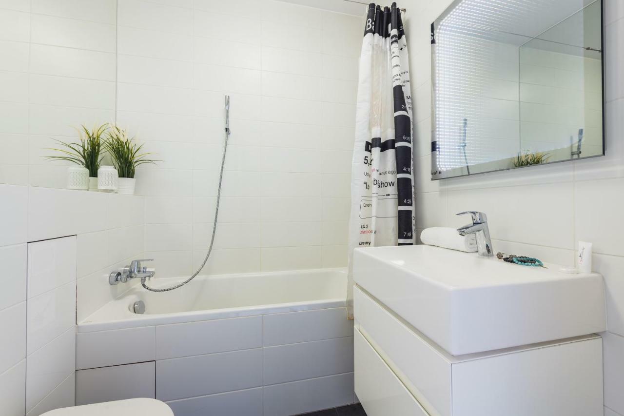 Kolejowa 45A P&O Corporate Accommodation ワルシャワ エクステリア 写真